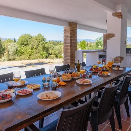 Casa Rural Las Adelfas By Ruralidays Cártama